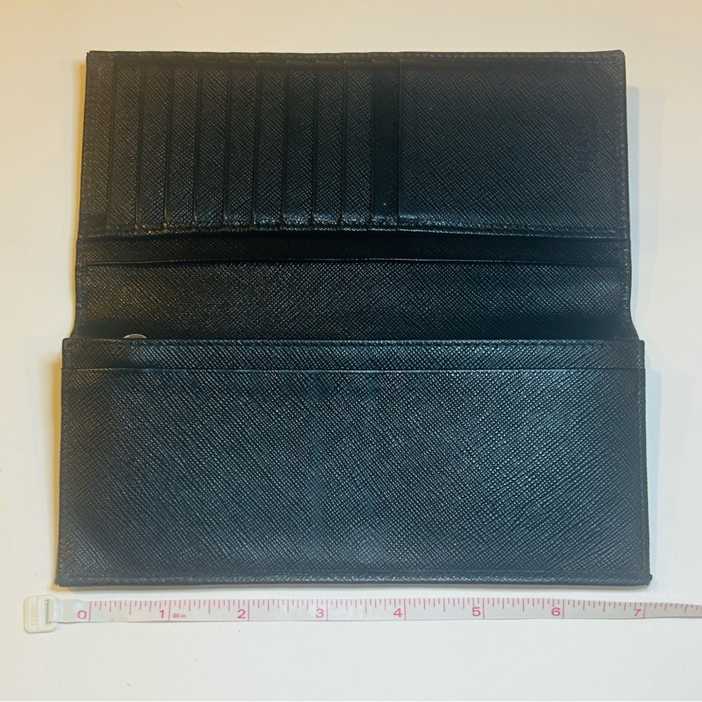 Prada Black Saffiano Bifold Leather Long Wallet Authentic Made in Italy - Picture 3 of 10